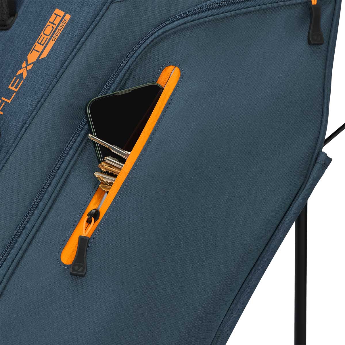 TaylorMade FlexTech Crossover Stand Bag